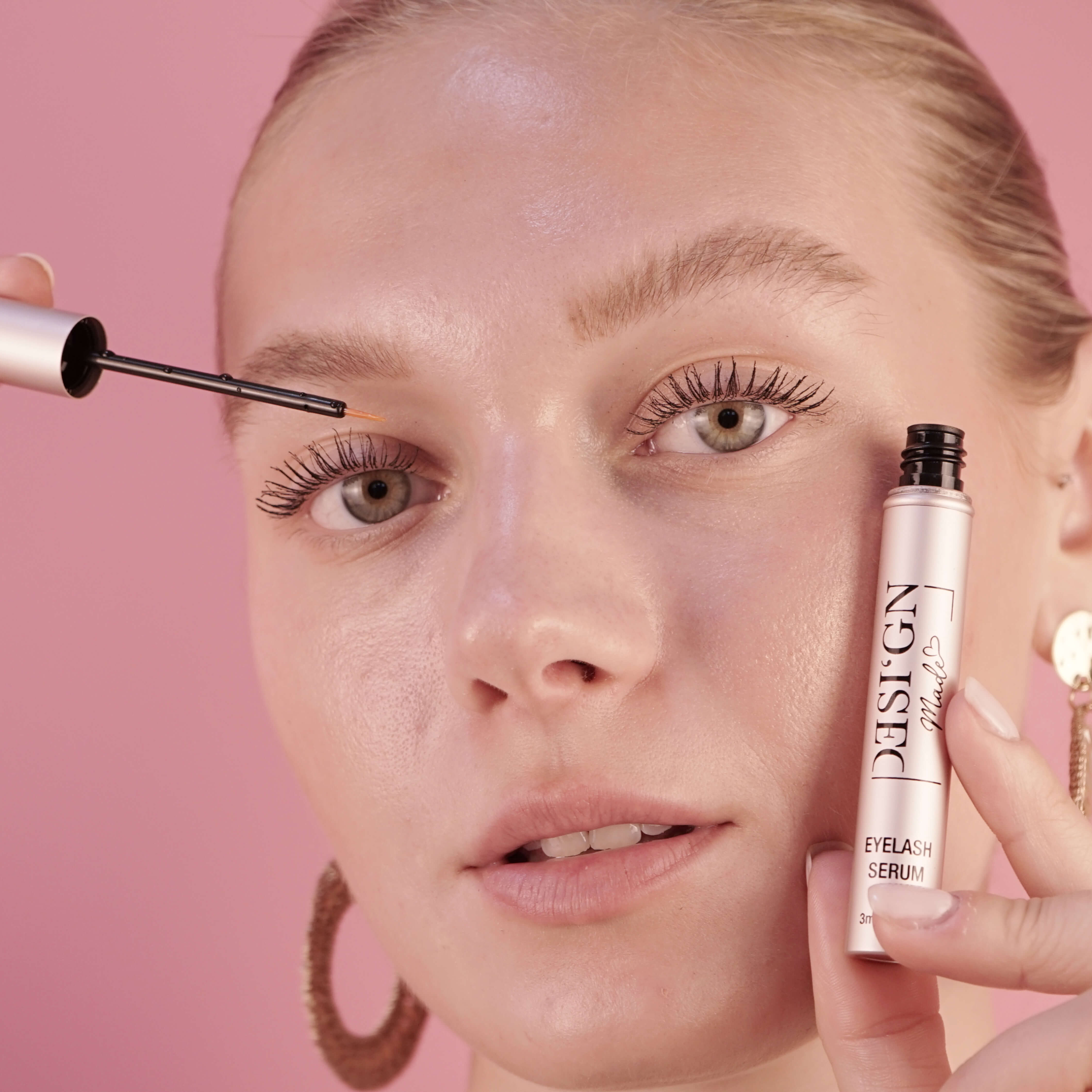 WIMPERNSERUM - DESI'GN MADE