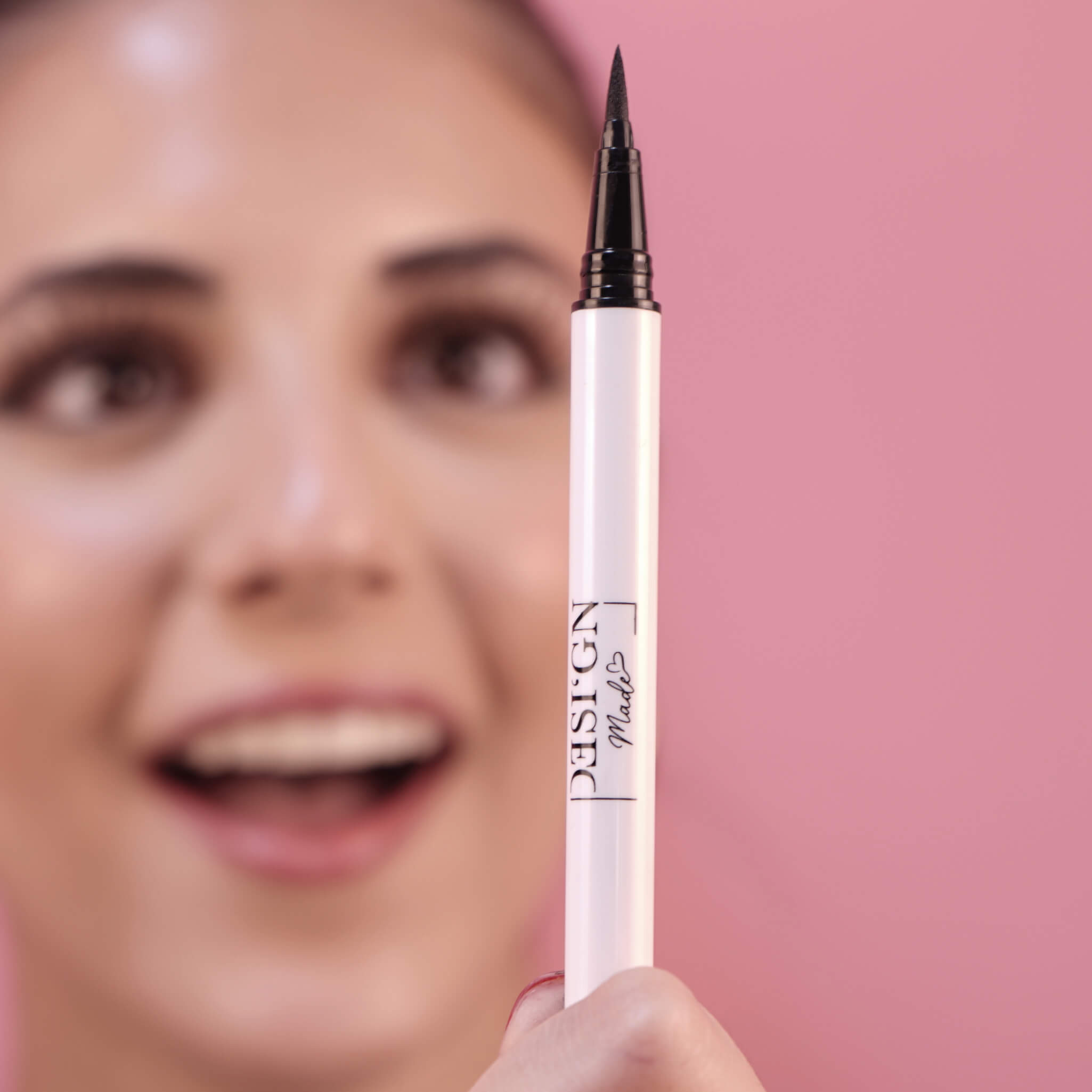 EYELINER - DESI'GN MADE